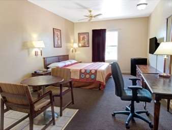 Super 8 By Wyndham St. Louis Airport Woodson Terrace